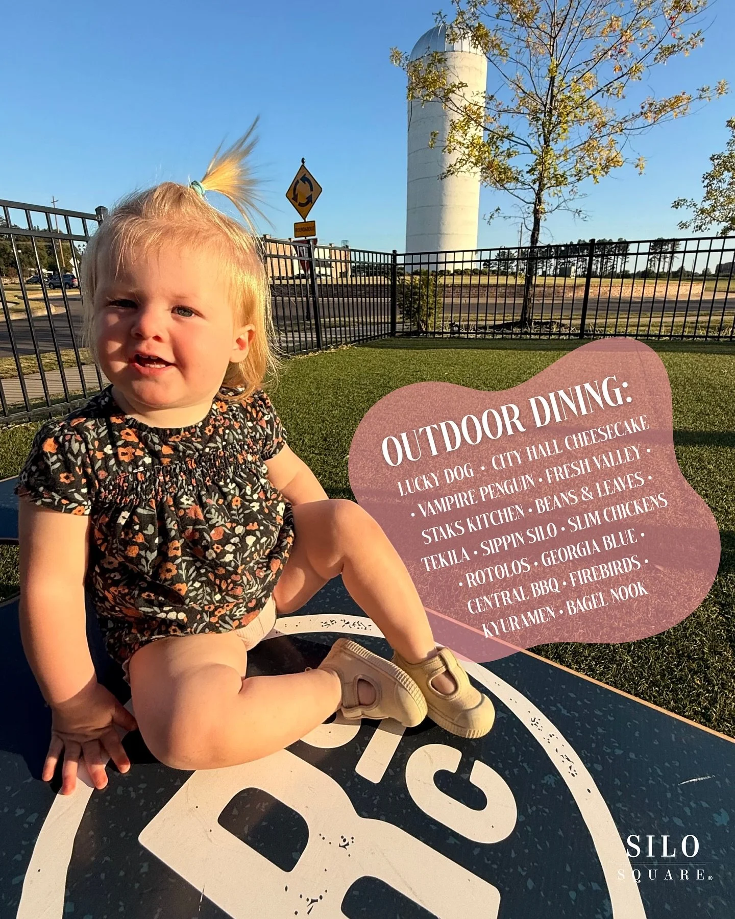 Cooler temps are here and you need to be on a patio 🍂🍁 Enjoy this beautiful weather while it last with outdoor dining in Silo Square! 

#LiveWorkPlay #SiloSquare