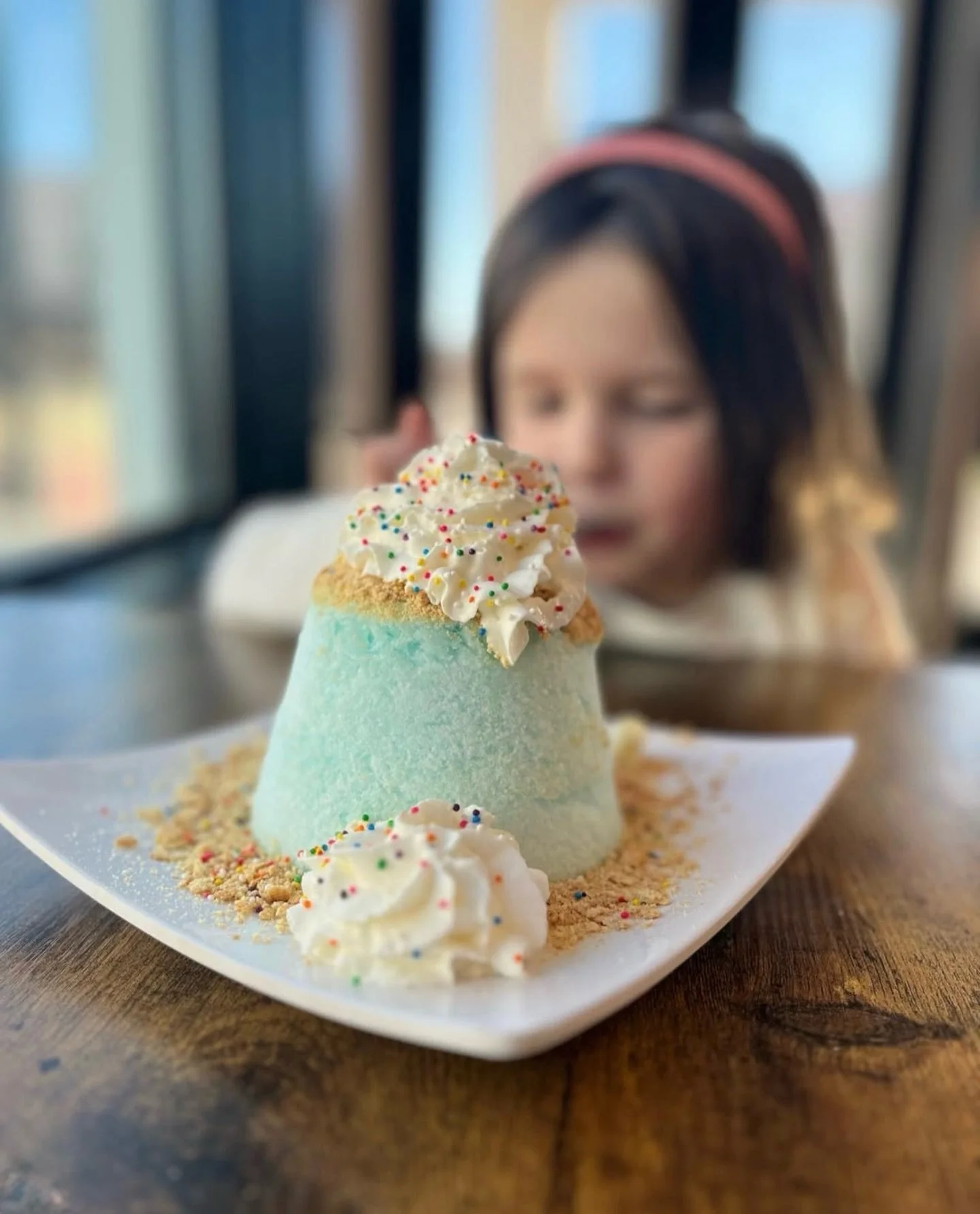 End spring break with an afternoon treat! ☀️ stop by Vampire Penguin on this beautiful Friday! 

#LiveWorkPlay #SiloSquare
