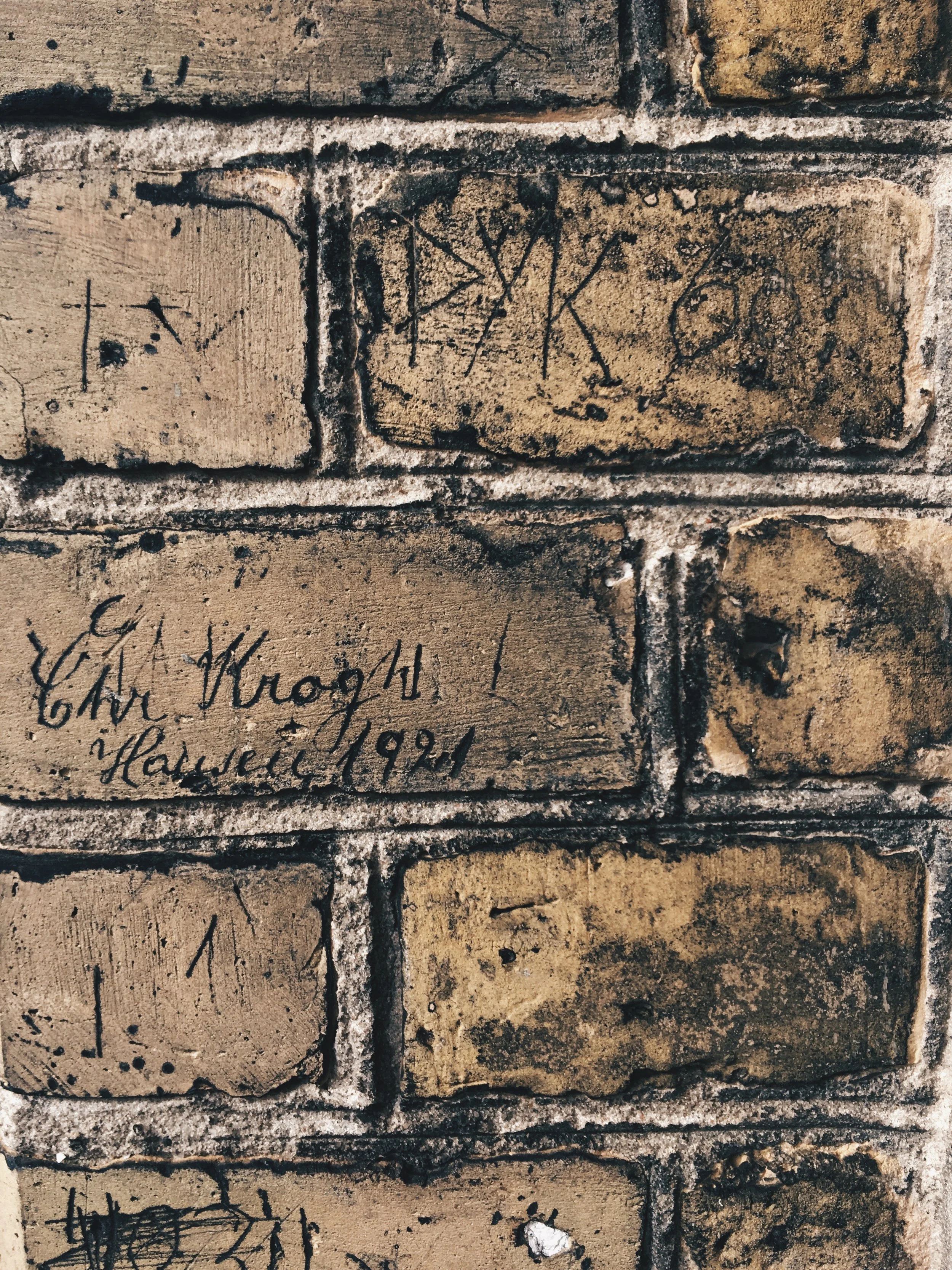 IVVX0519.jpg