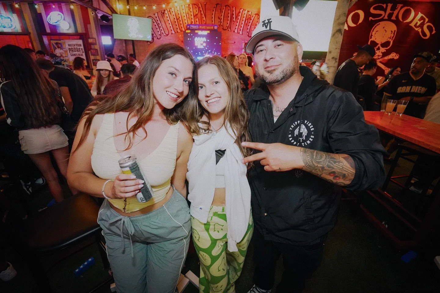 Deck on a Thursday = Happy Hour &lsquo;til 7 + $7 Jack all night 👉🏻