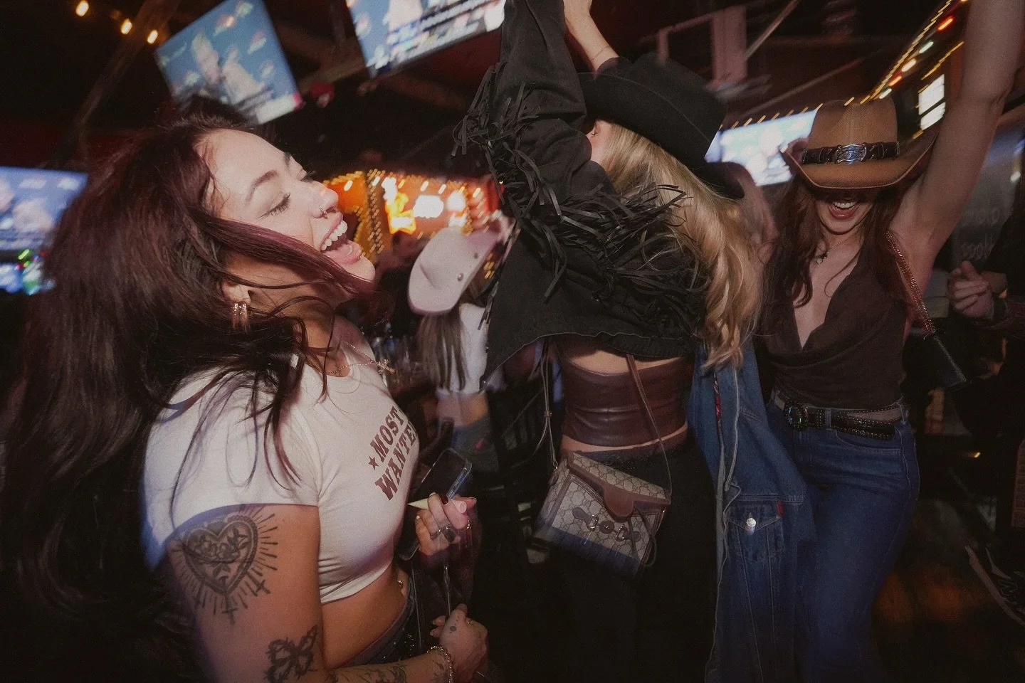 Let&rsquo;s go, girls! 👢👢👢

See you tonight?