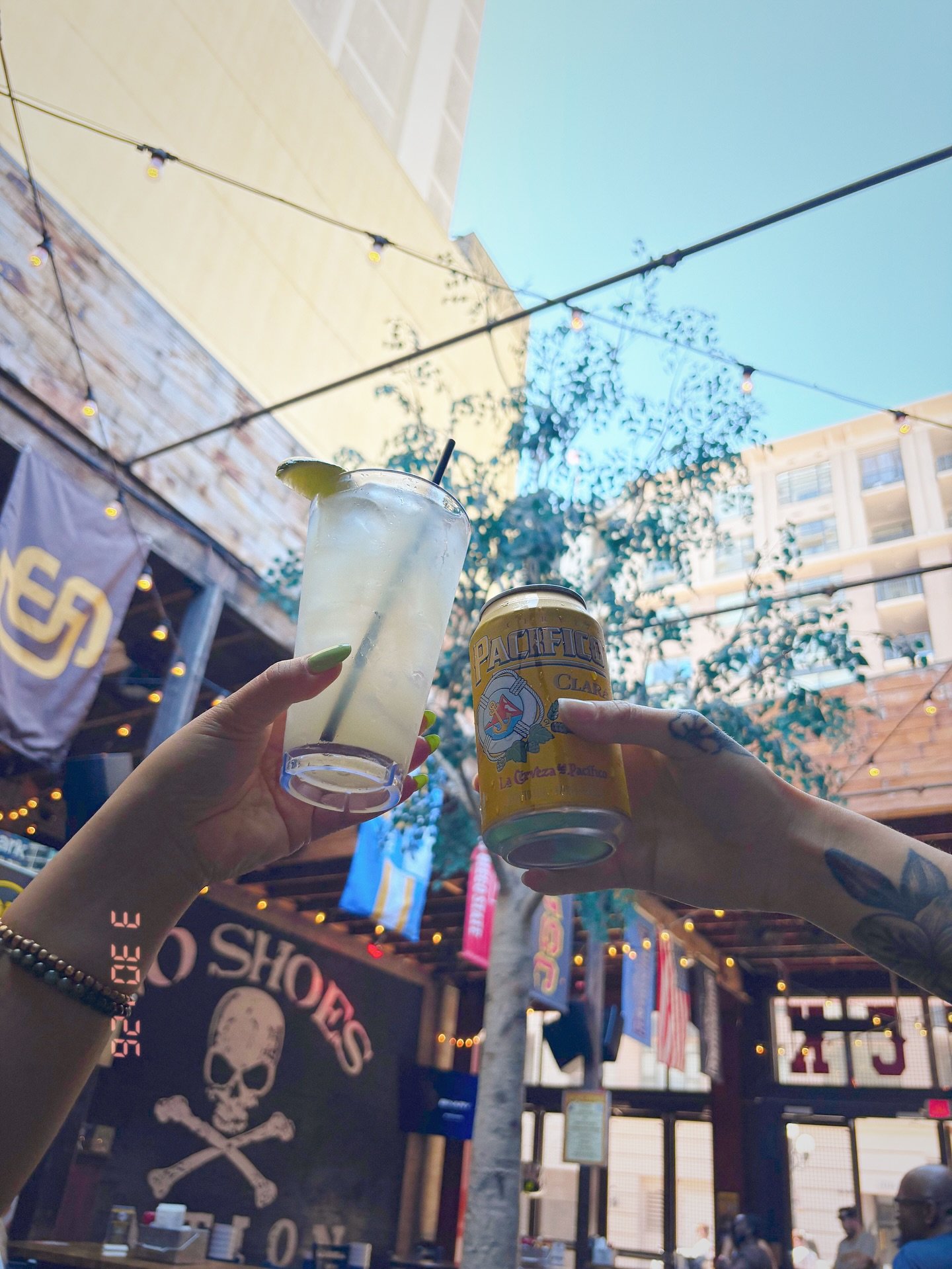 Cheers to the start of a new series! Padres vs. Giants at 6:40pm&mdash;game day specials are waiting for you all day long!⚾️🍻