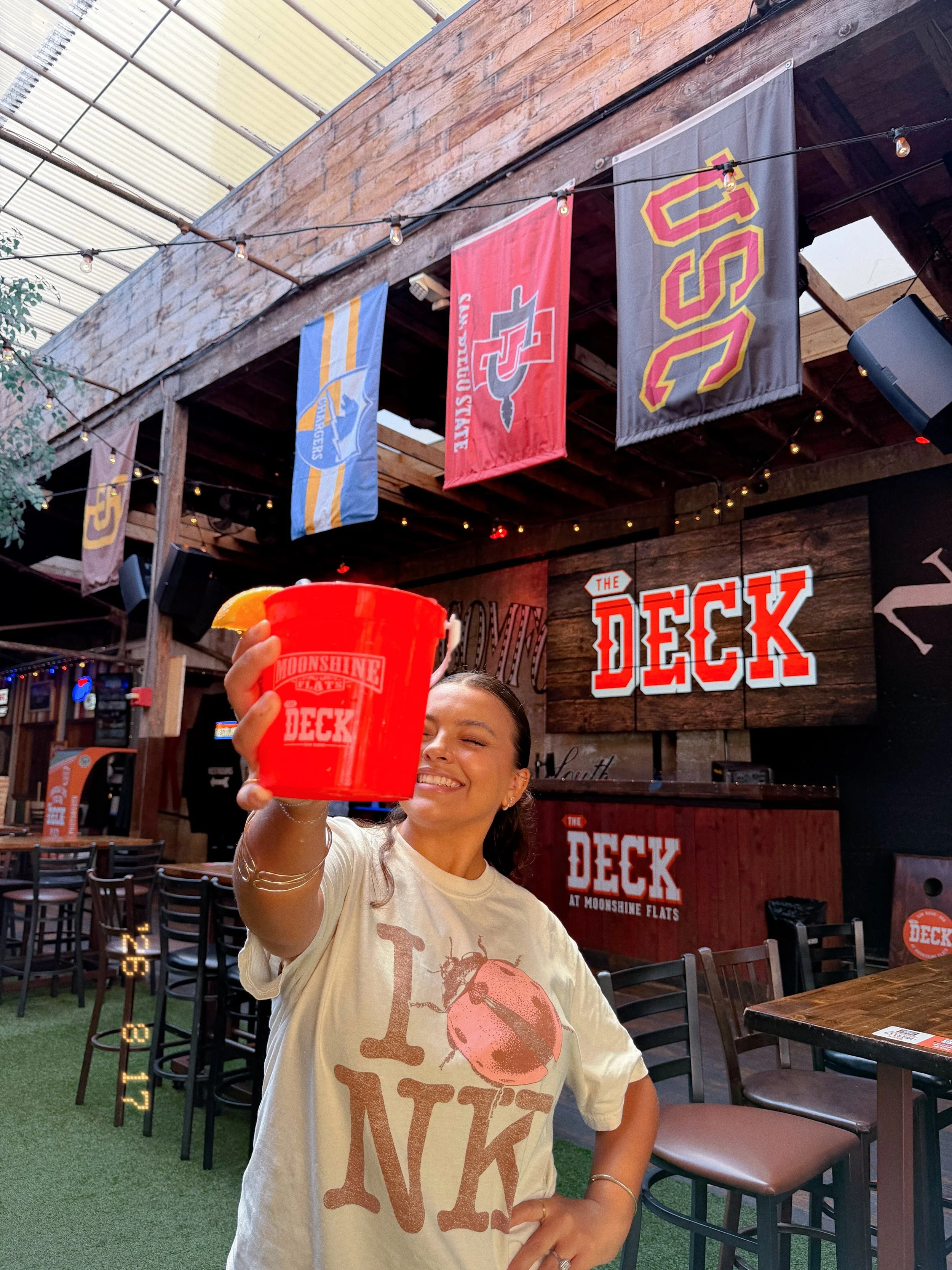 CALLING ALL BUGS! 🐞🐜🐛 Noah Kahan is across the street, so make The Deck your pre-concert stop AND post-show hang. Dinner, drinks + happy hour &lsquo;til 7PM! Doors at 3PM🌌