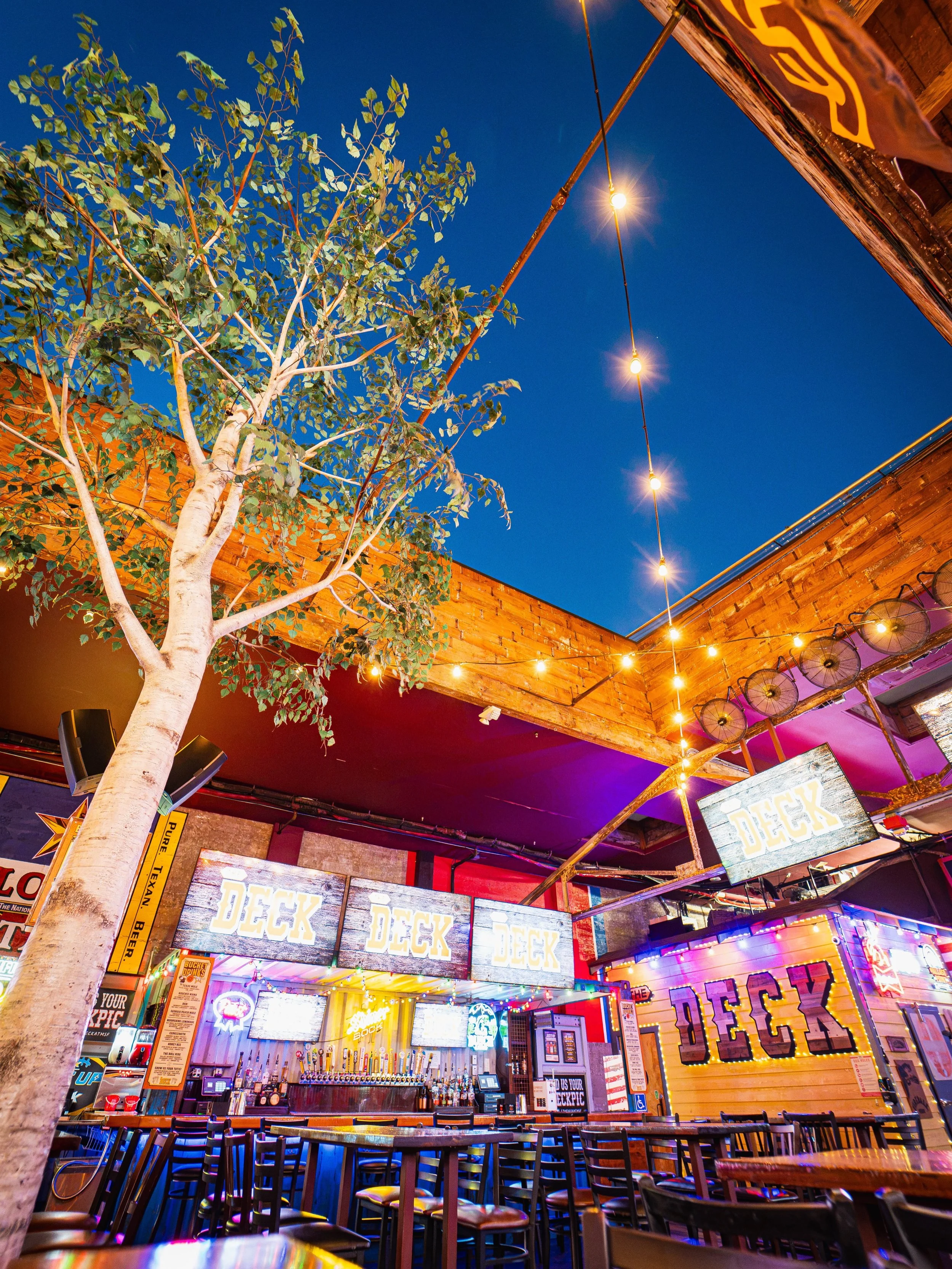We&rsquo;re opening at 9PM tonight, just in time for your post-concert plans! Meet us across the street from Gallagher Square for beers, bites &amp; cocktails 🌃