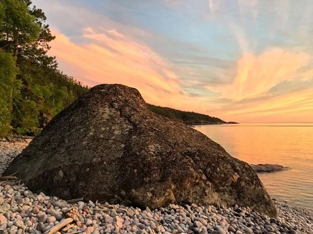 Last week to apply + last week before the solstice! 🌞🍃While the world takes this pause and reset, prepare for a refresh and reserve your place as Artist In Residence🌱 .
.
While we wish it were for different reasons, the distancing and isolation of