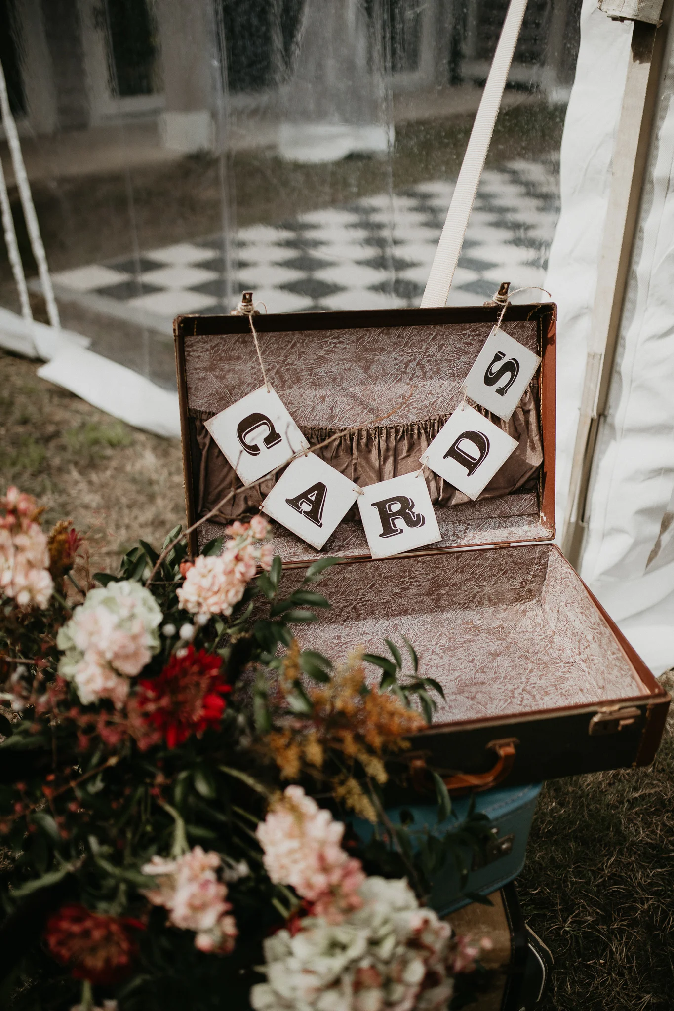 Oahu Wedding Photographer 3.jpg