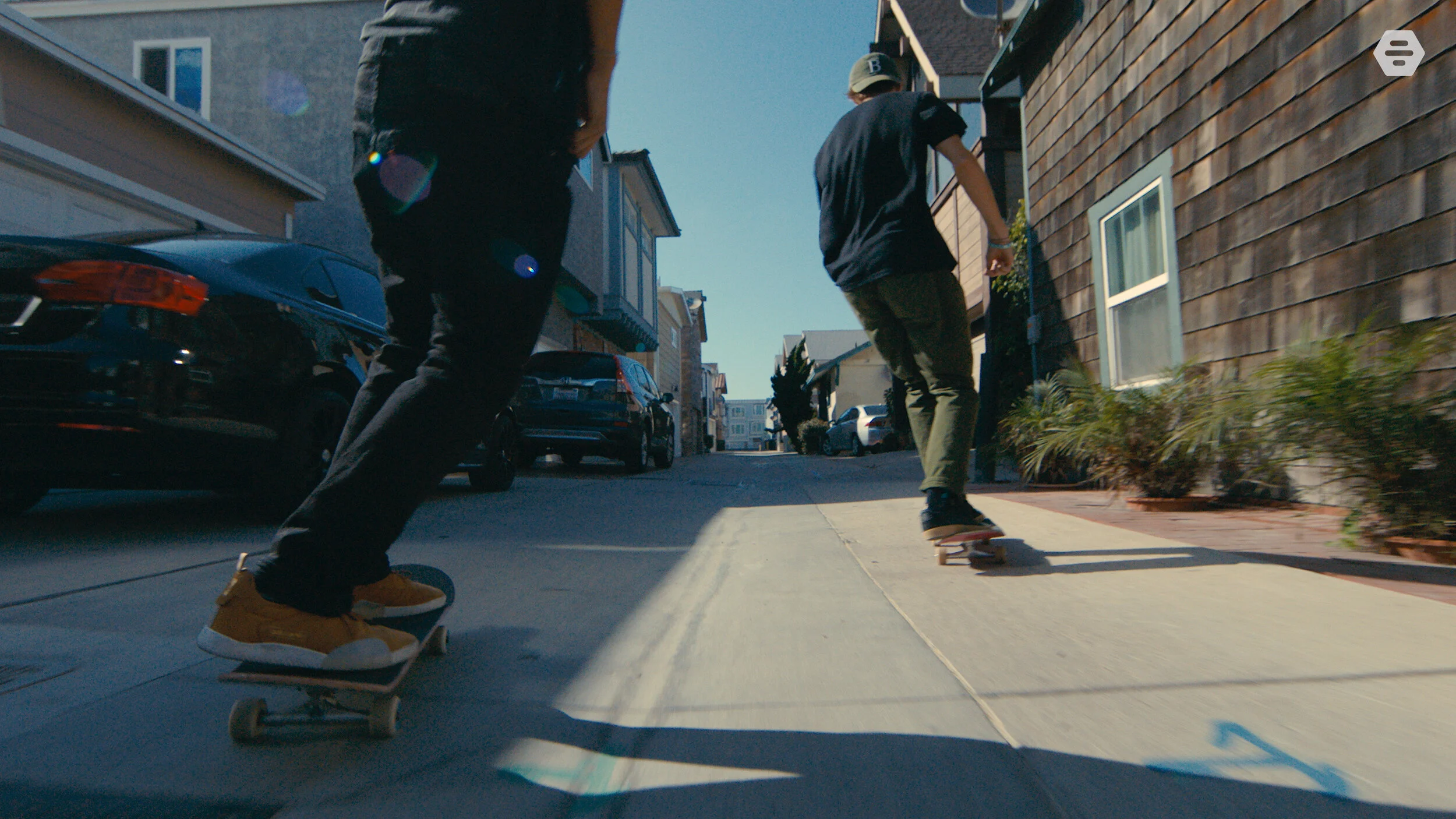 Bumble_Real_GRAHAM_Master_ProRes_4K.mov.00_00_22_05.Still013.jpg