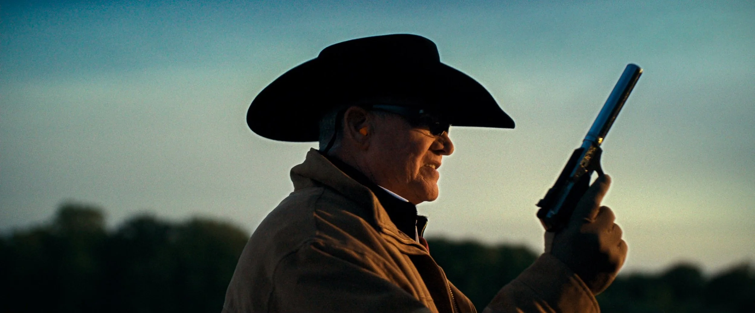 Buckmark_ClientColor_Screengrabs_013000.jpg