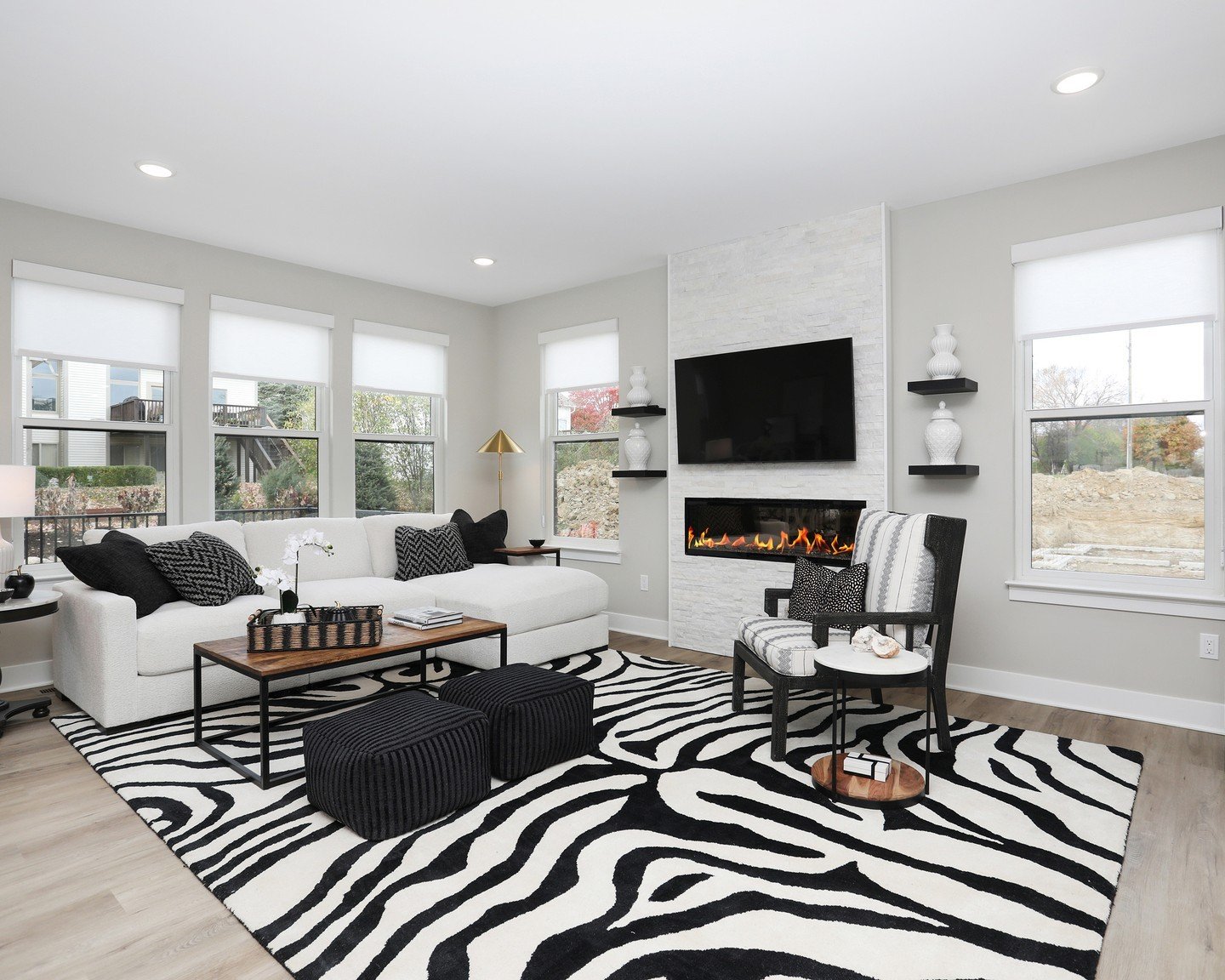 Your next buyer could be scrolling by right now - make sure your listing photos are grabbing their attention! With over a decade of experience specializing in photographing and filming real estate in Metro Detroit, we have the know-how to help your l