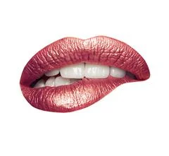 kissing-strangers-foiling-around-incredible-3_medium.jpg