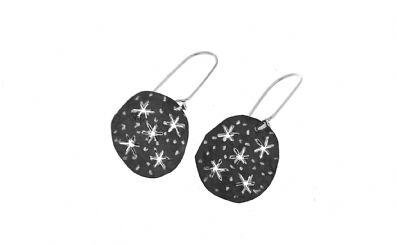 a9097 oxd oval cut out stars earring hook.jpg