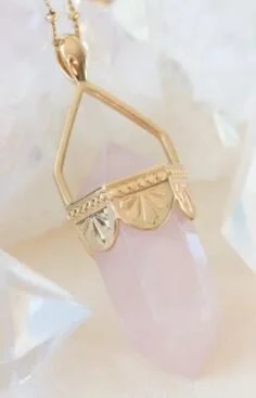 CLOUD NINE GLD ROSE QUARTZ.JPG