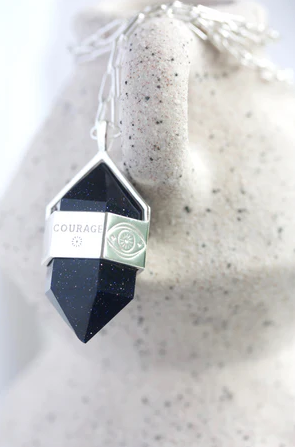 guardian of the night necklace silver 2.png