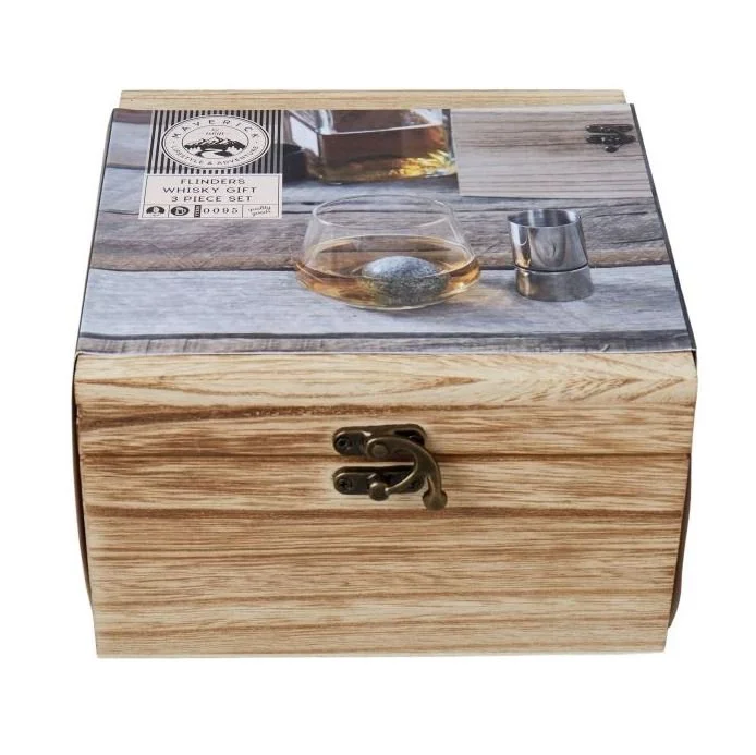 whiskey 3 piece set 1.JPG