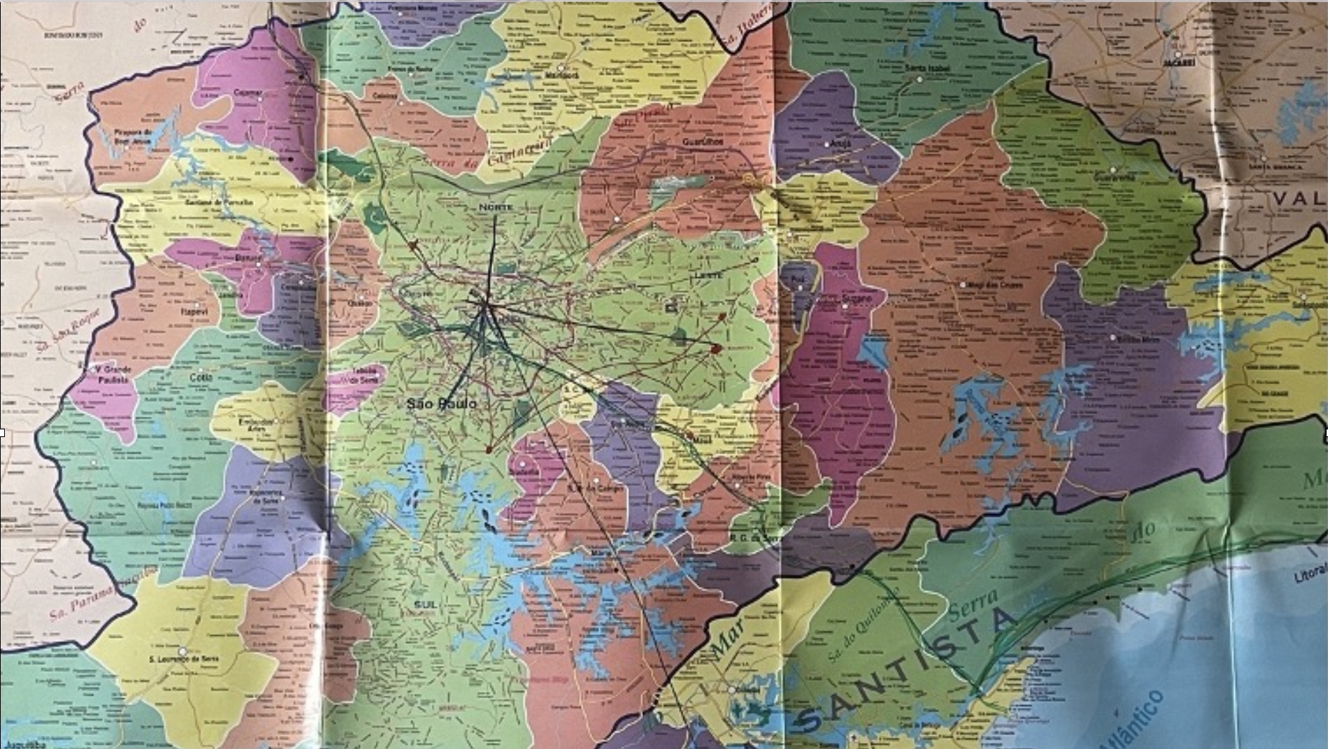 A map of Sao Paulo, in which every participant was asked to draw a line outlining their trajectory from home to the venue where the residency was taking place (Sao Paulo downtown)