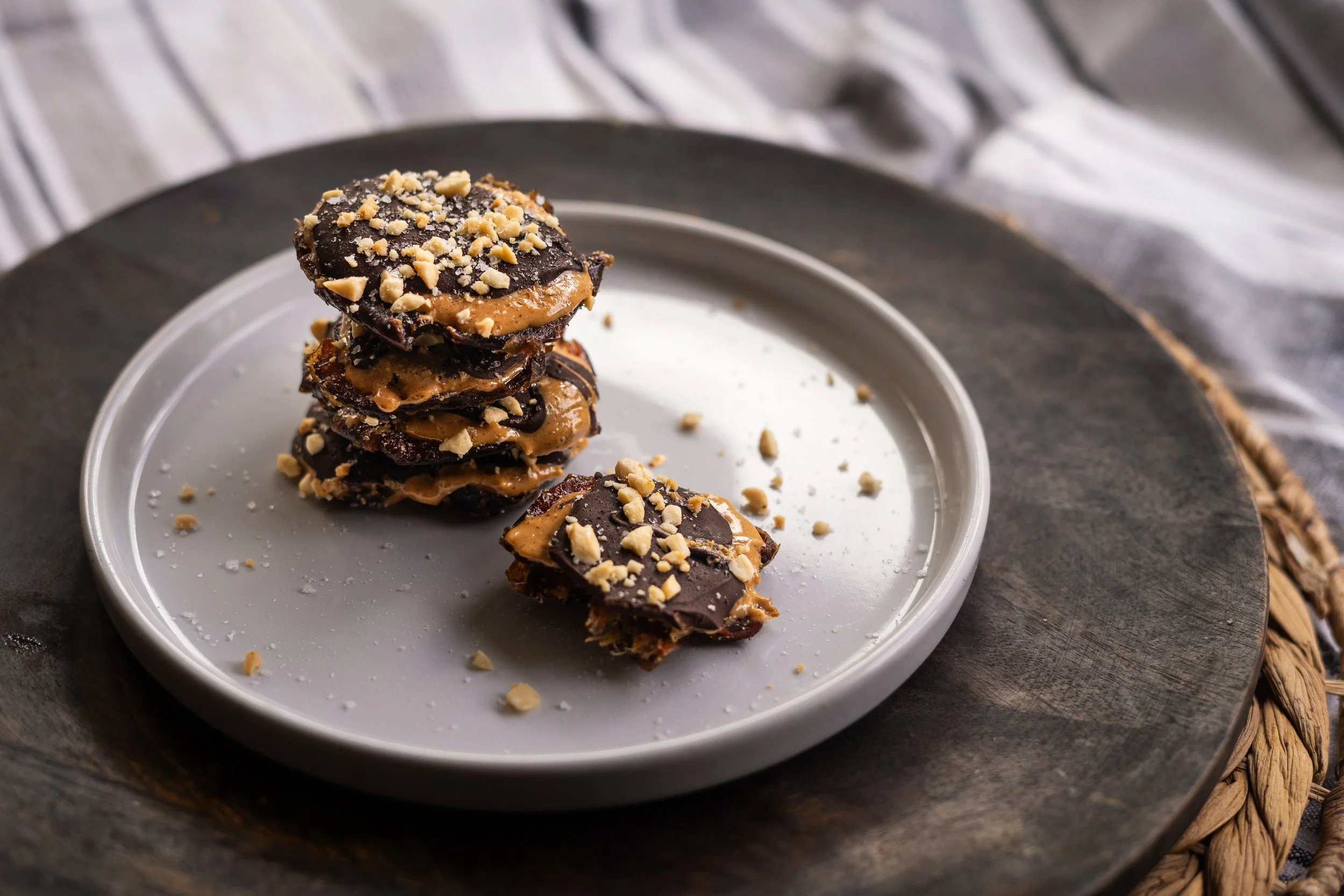 Smashed Snicker Dates 