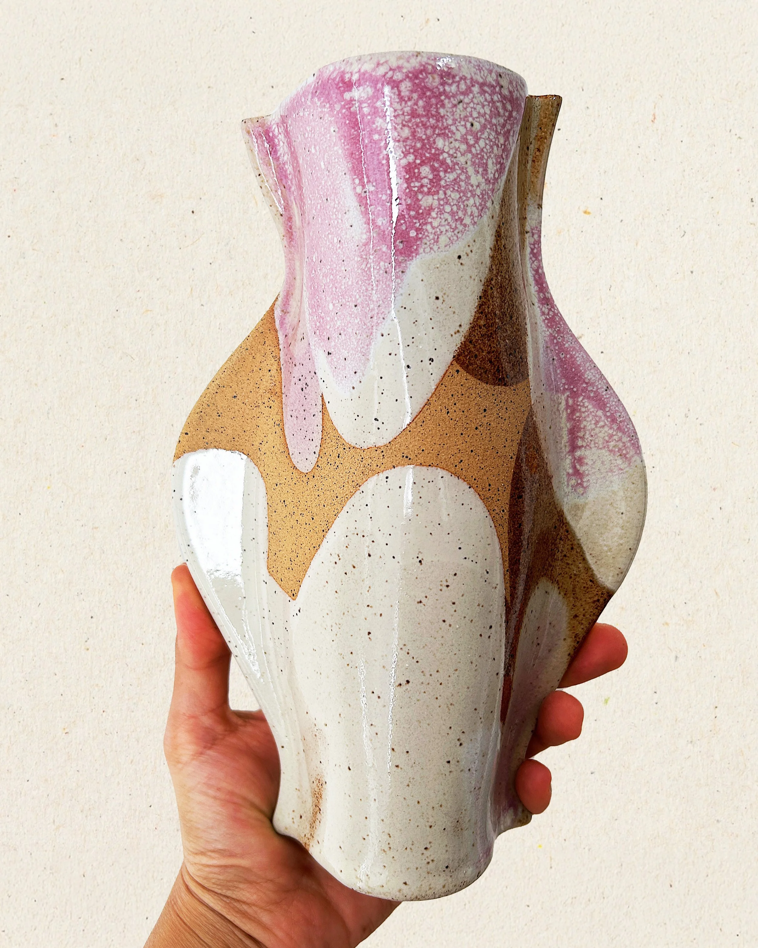 Vase — Black Cherry Chip 05.jpg