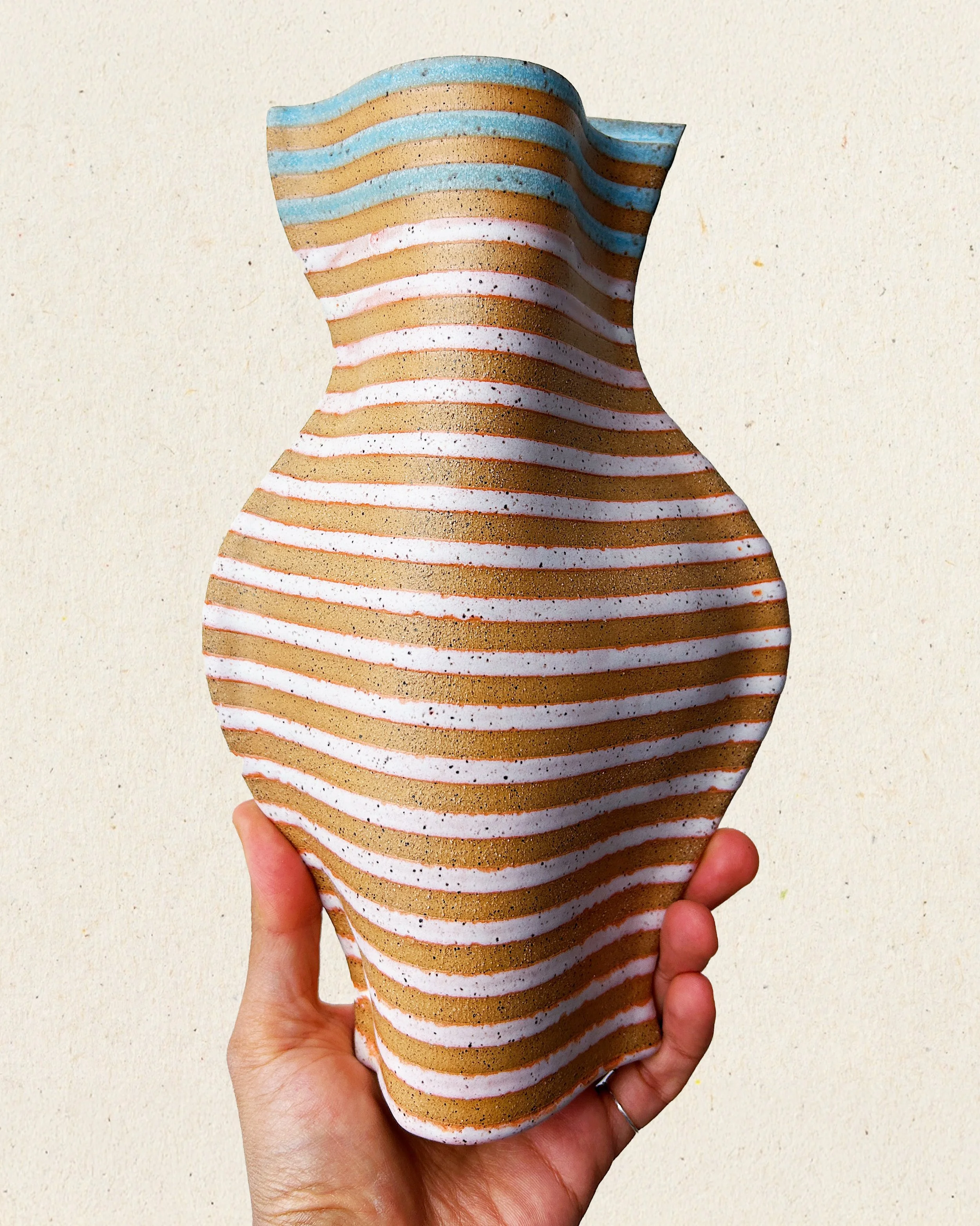 Vase — Layer Cake 05.jpg