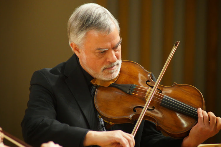 David Avshalomov, Viola