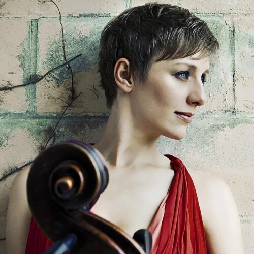 Alexis Pia Gerlach, cello