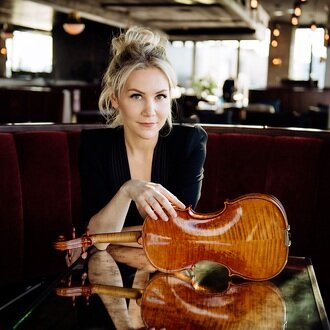 Chloé Kiffer, violin