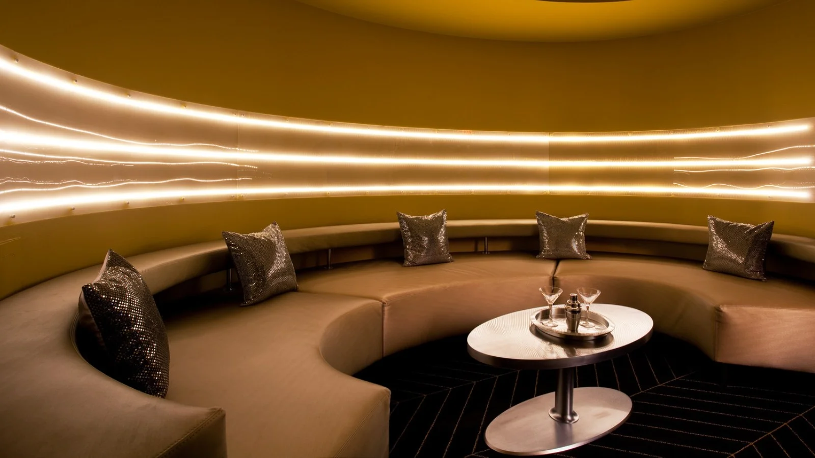 W French Quarter who97508gr128035-1.jpg