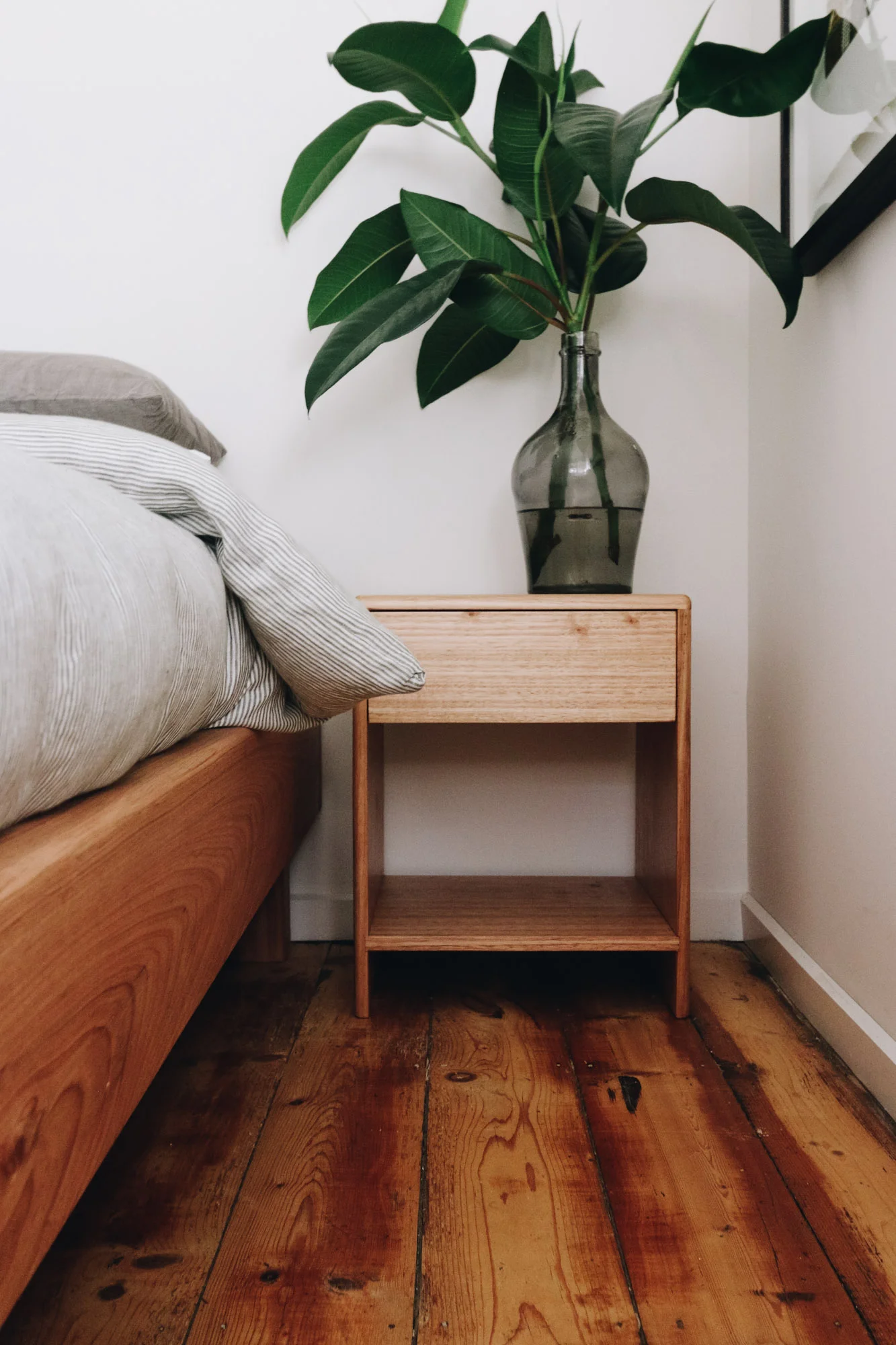 al-and-imo-handmade-simple-minimalist-low-timber-bed-frame-custom-australia-melbourne-21.jpg