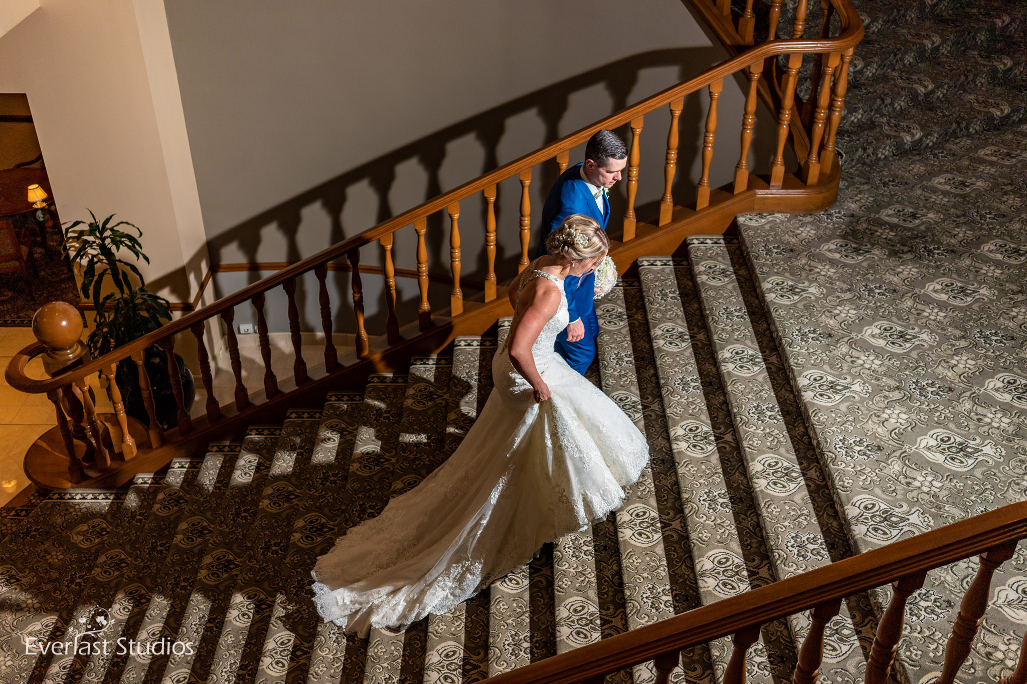 Stamford Plaza Staircase Wedding