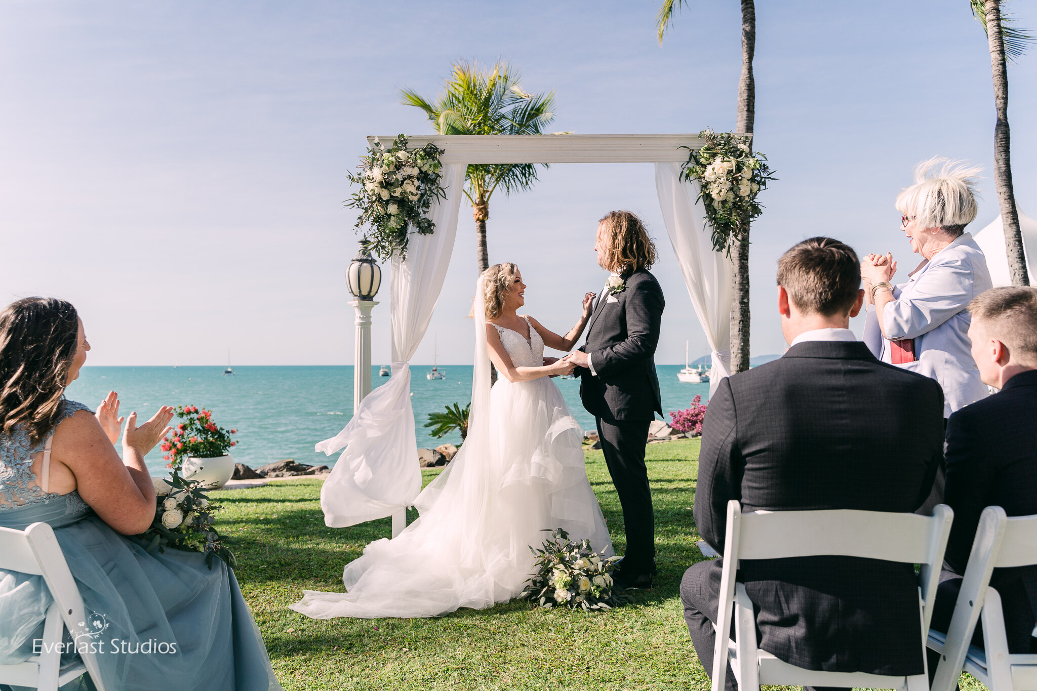 Brisbane Wedding photography at Airlie Beach