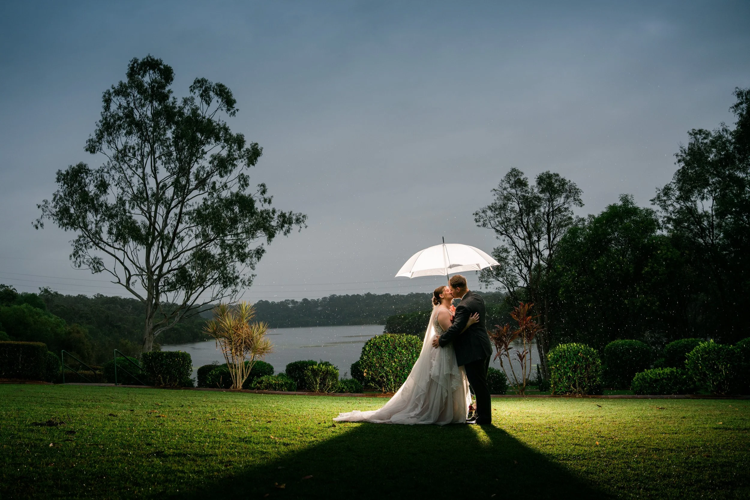 Samantha and Cameron’s beautiful Cherbon Waters Wedding Celebration for Brisbane wedding photography