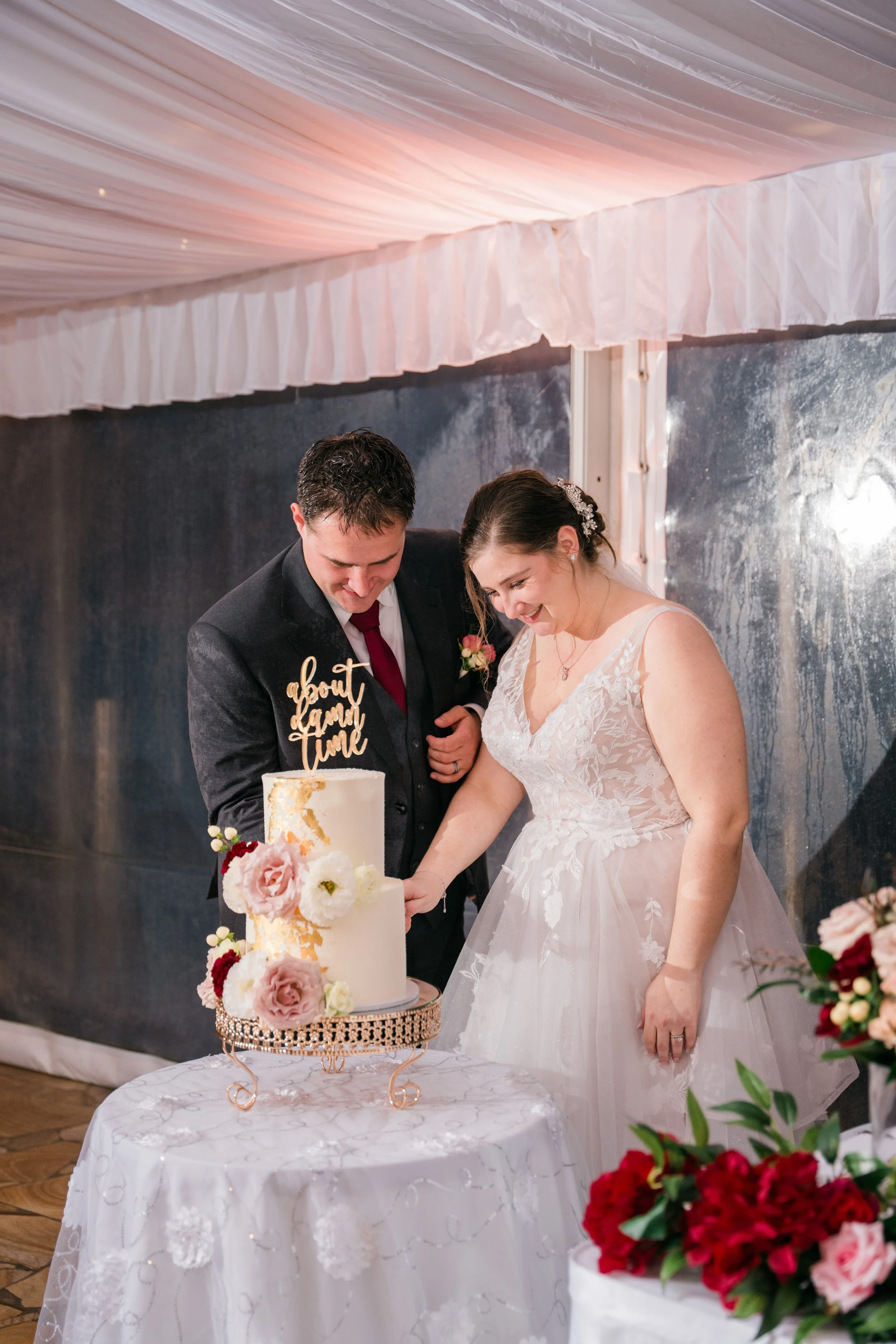 Samantha and Cameron’s beautiful Cherbon Waters Wedding Celebration for Brisbane wedding photography