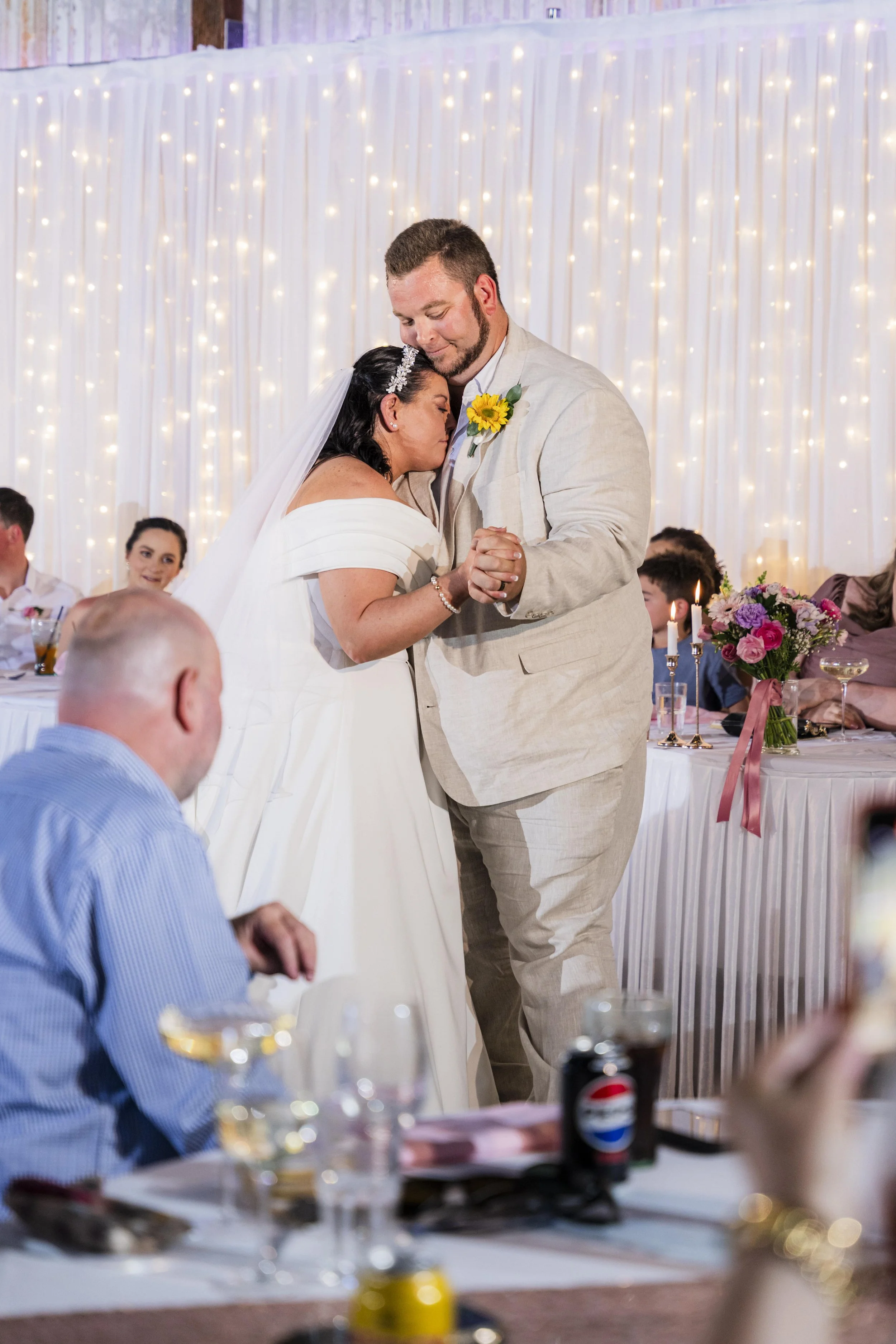 Stunning Mill Inn wedding in Millmerran for Brisbane photography