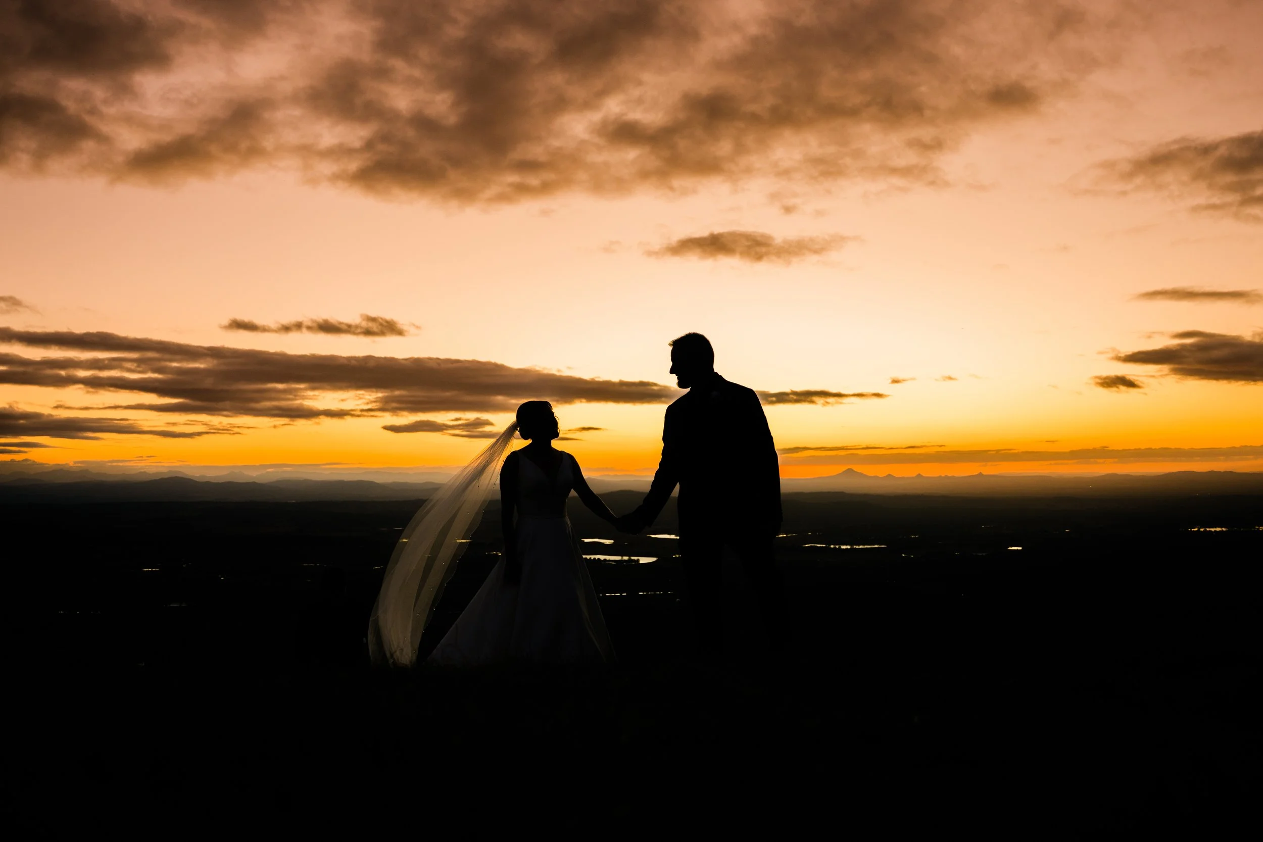 How to plan for golden hour photos for Brisbane wedding photography and videography
