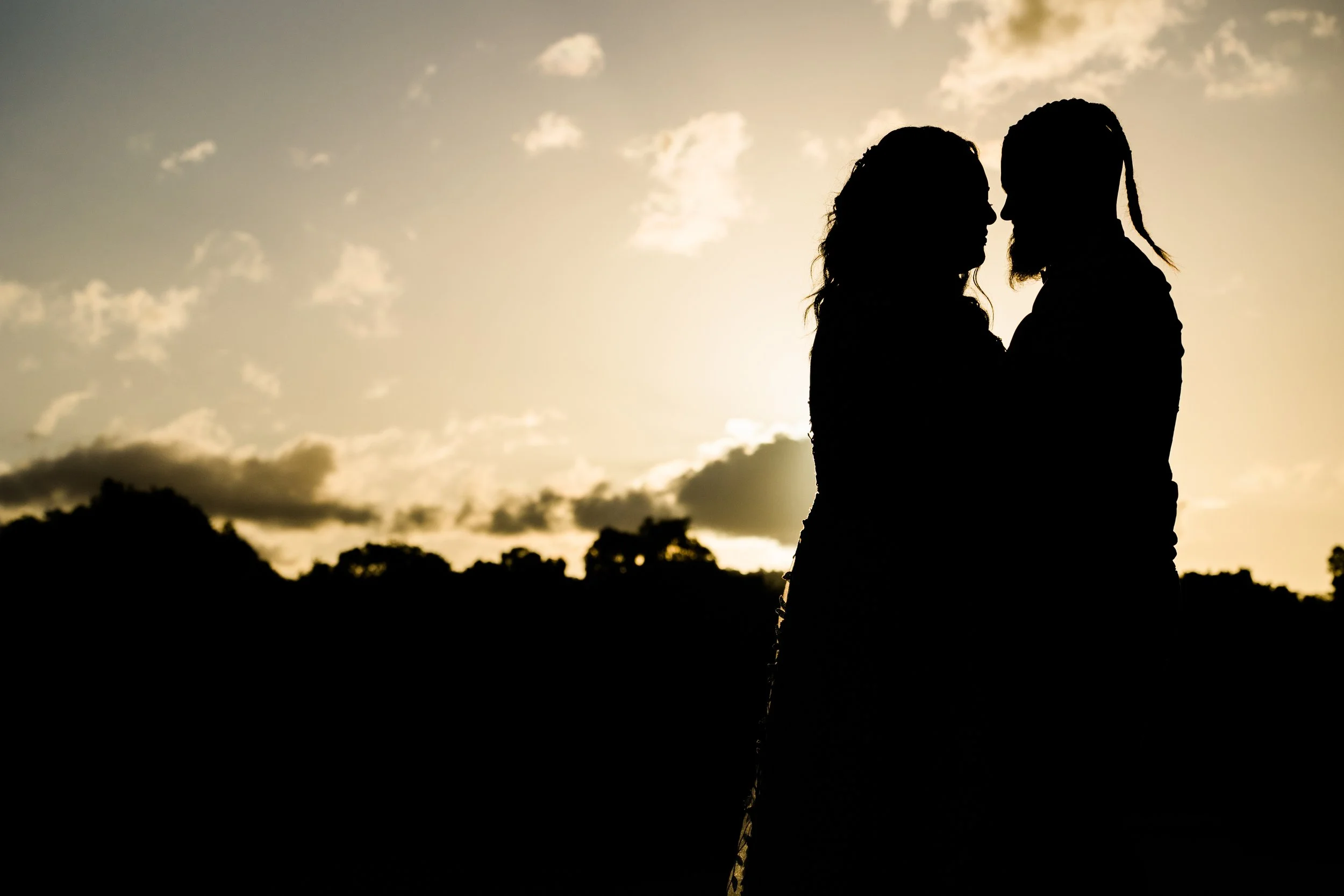 How to plan for golden hour photos for Brisbane wedding photography and videography