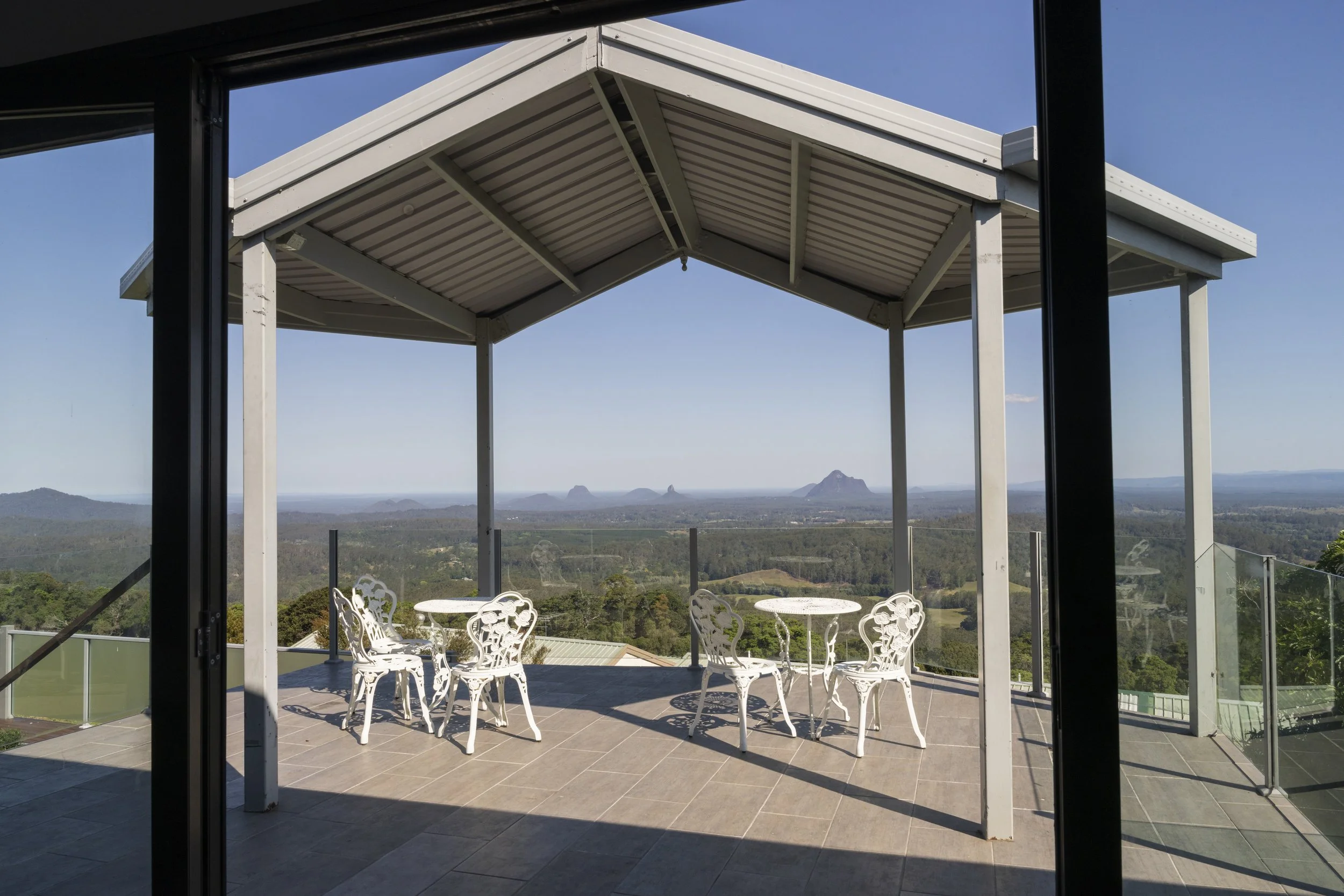 Countryside Weddings at Tiffany's Maleny for Brisbane Wedding Photography and Videography