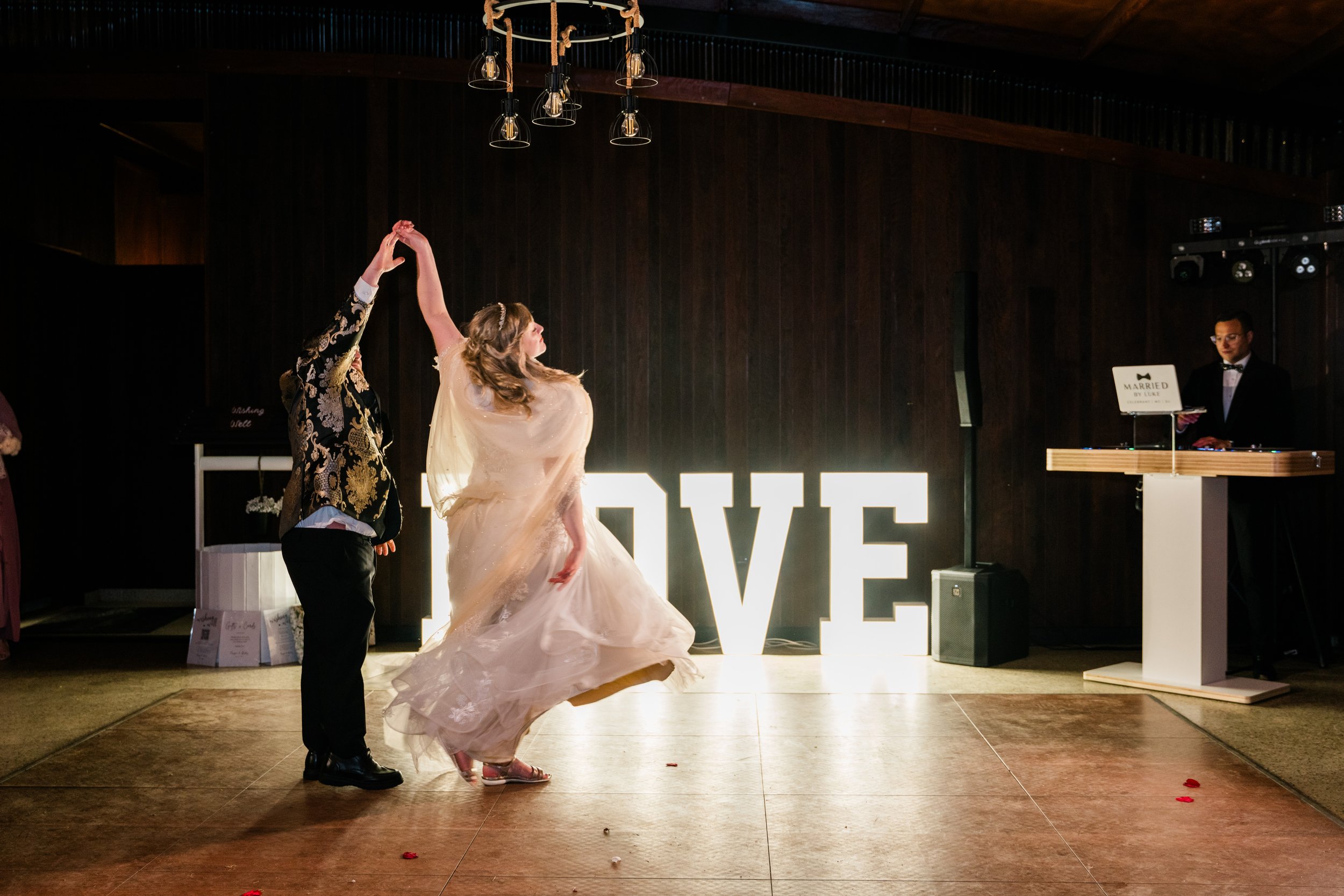 Western Ridge in Glamorgan Vale wedding for Brisbane wedding Photography and Videography
