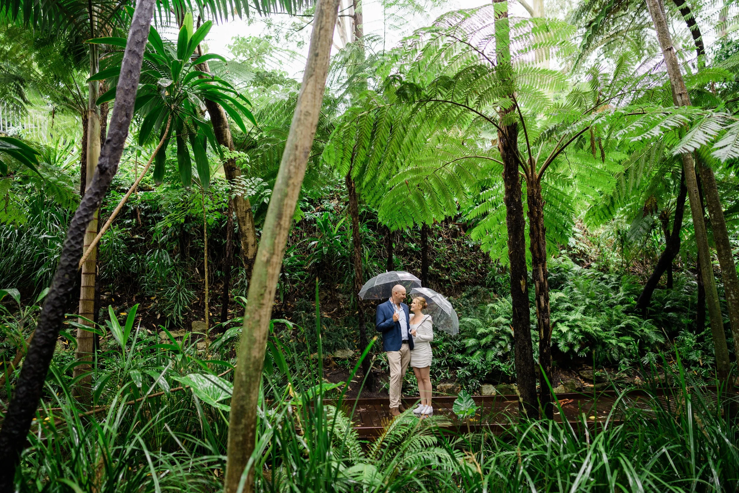 Wet weather rainy wedding Brisbane photography