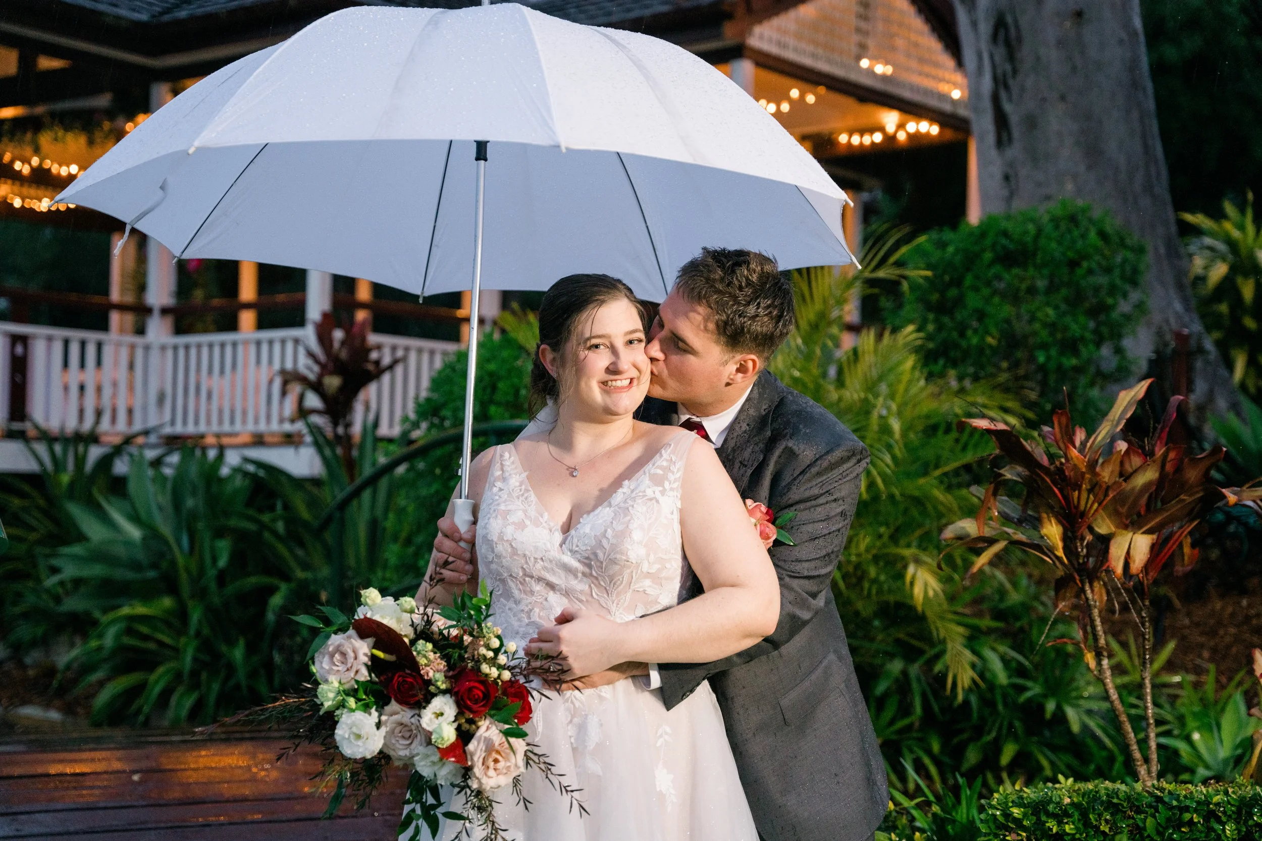 Wet weather rainy wedding Brisbane photography