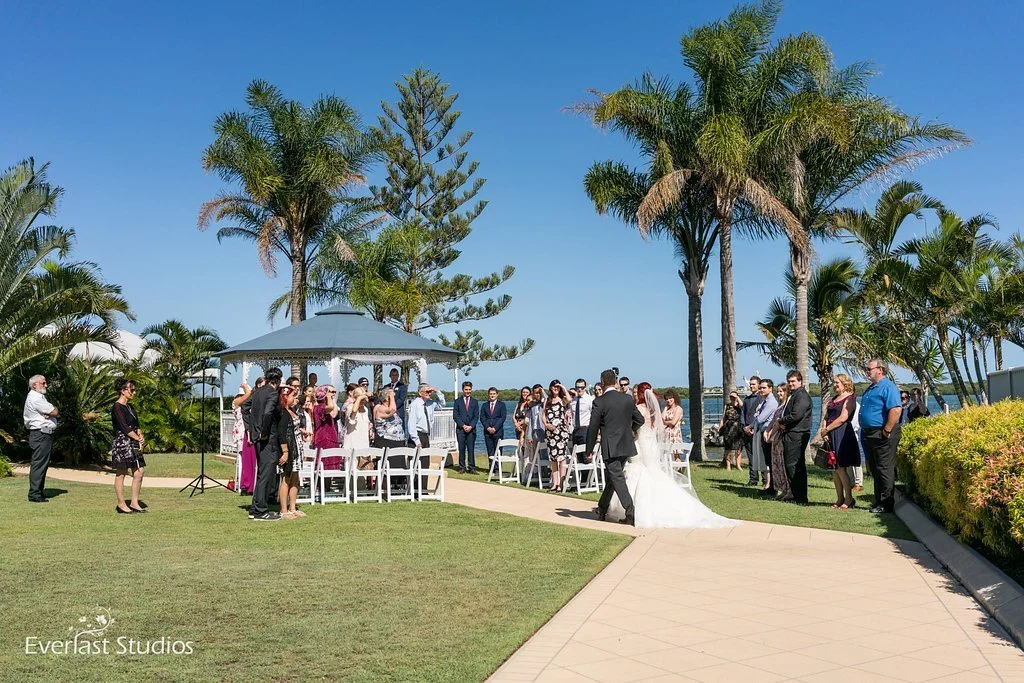 Caloundra power boat club wedding (9).jpg