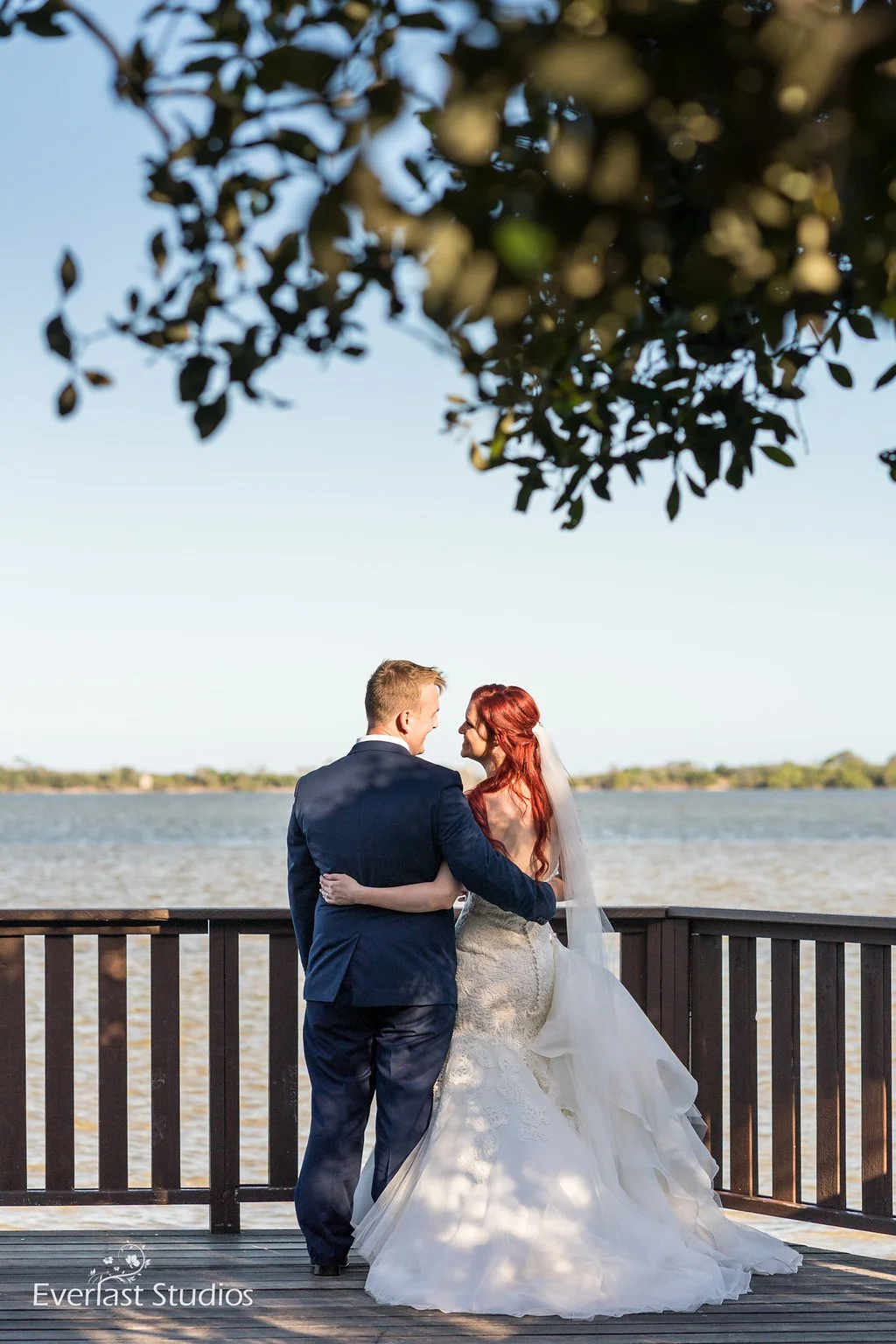 Caloundra power boat club wedding (4).jpg