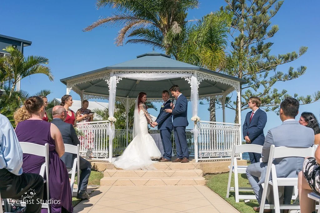 Caloundra power boat club wedding (8).jpg