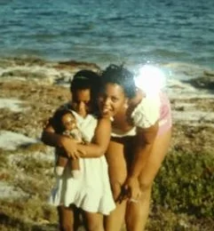 Katia at age 3 with her mom