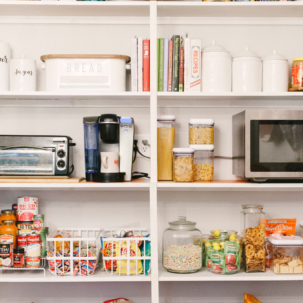 oRGANIZED pANTRY