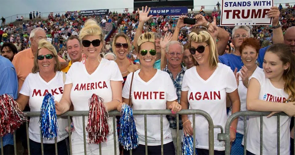 trump racist fool .jpg