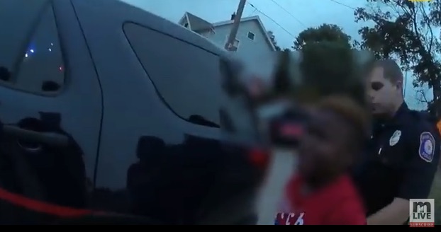 grand rapids cops 4.jpg