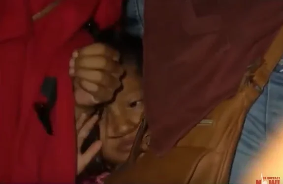 caravan 233.jpg