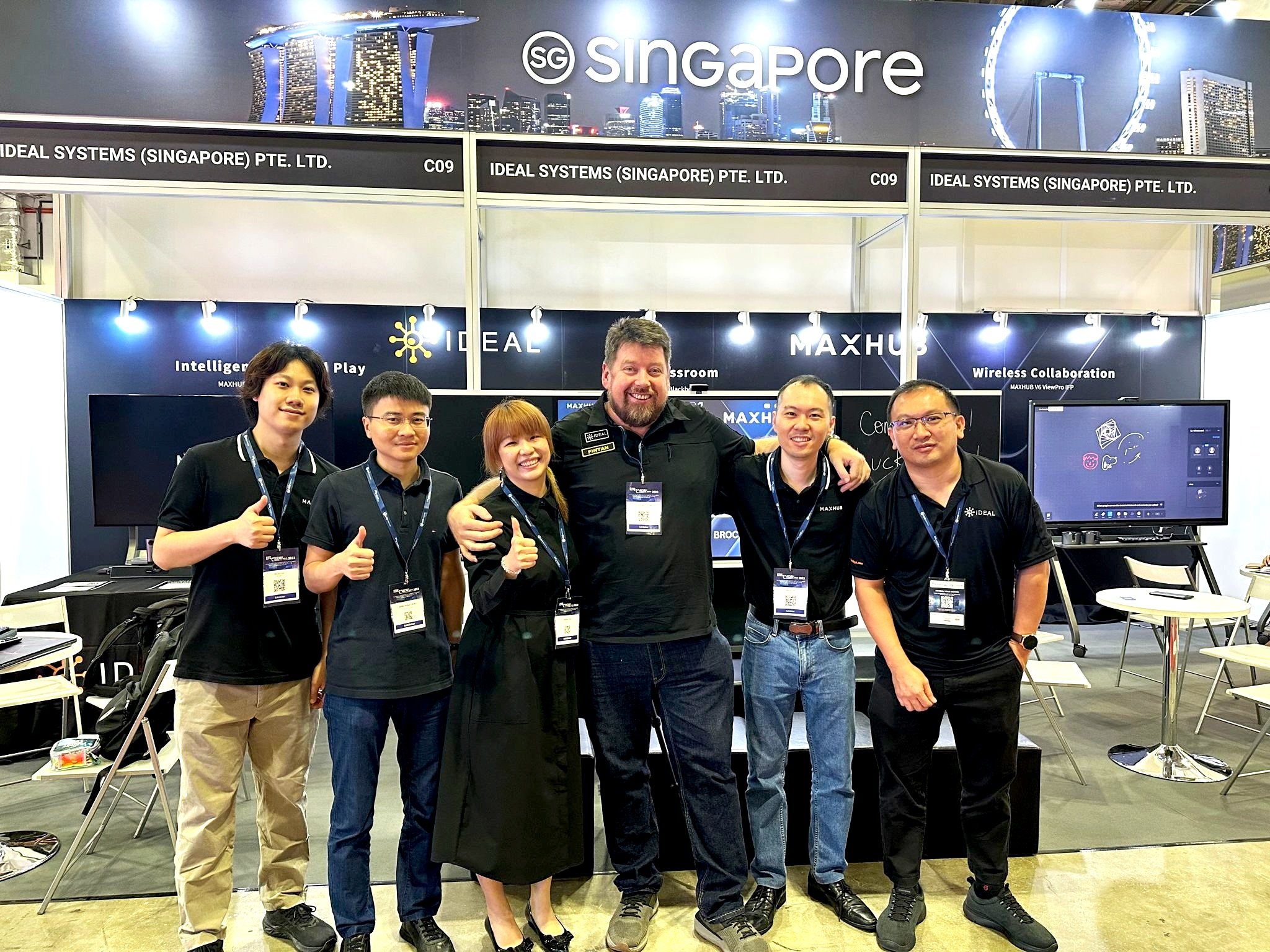 Ideal & Maxhub Team in Singapore