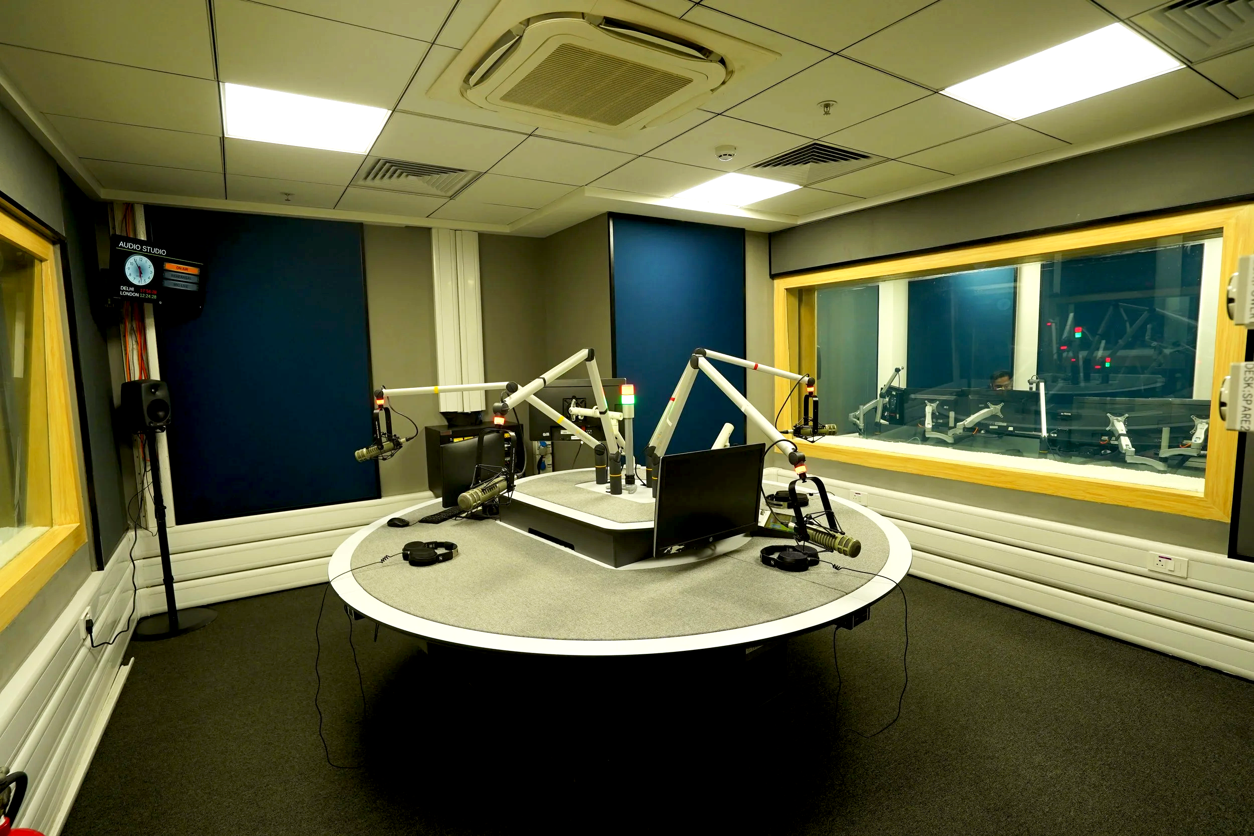 Multi-guest Radio Studio