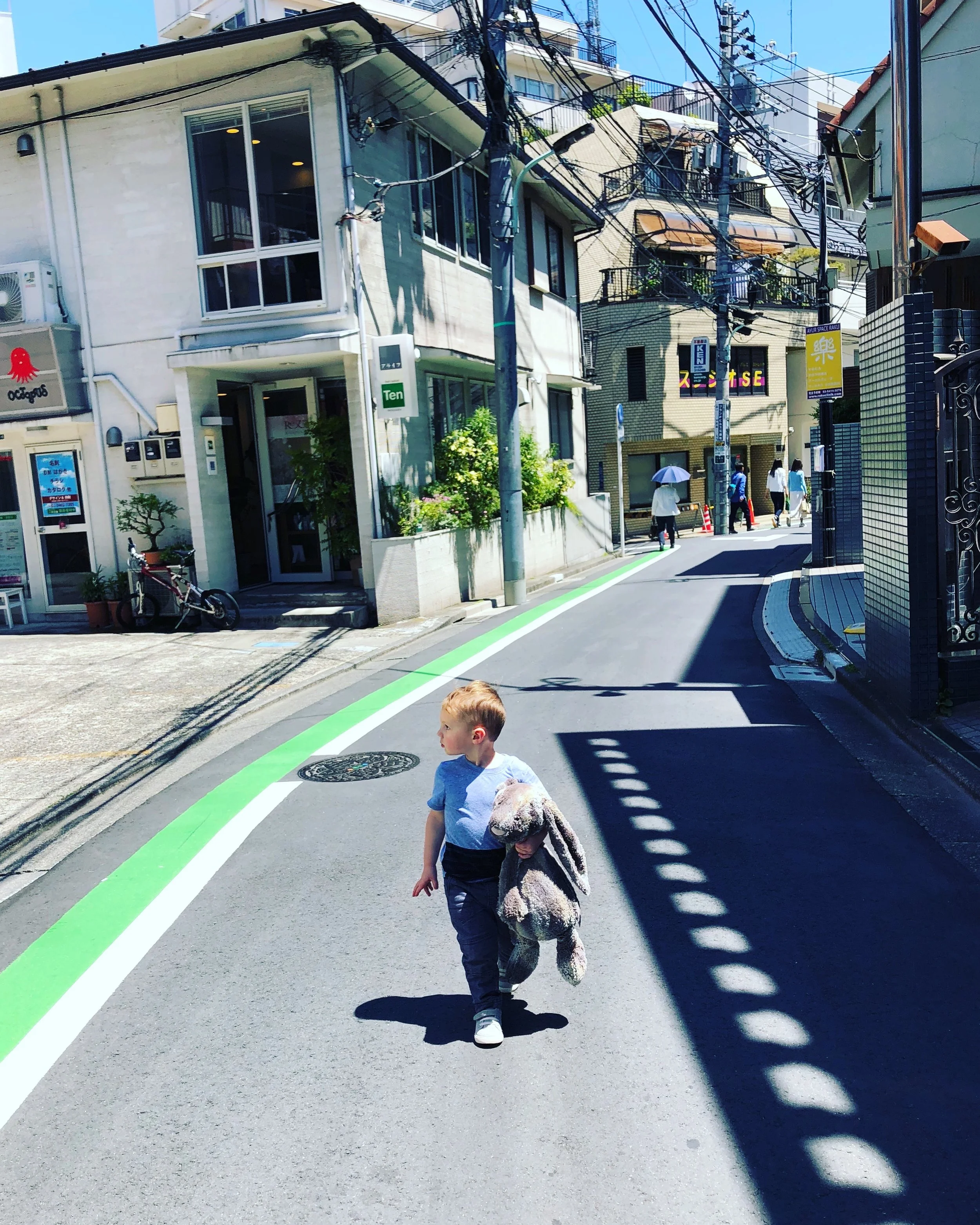 Extraordinary Ordinary Moments