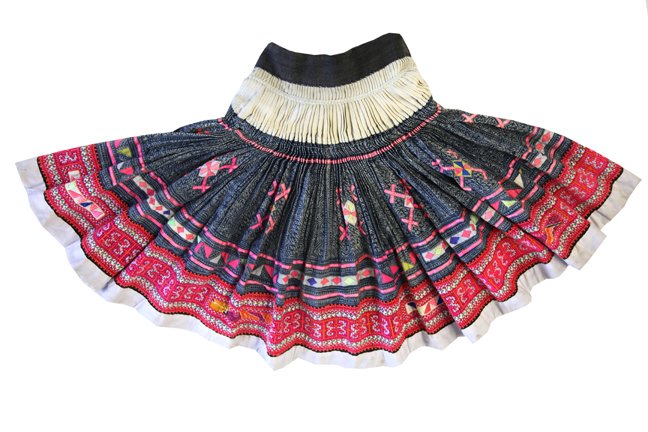 Hmong Green pleated skirt.jpeg